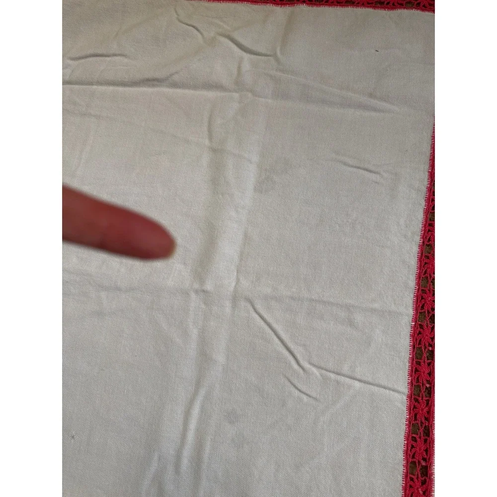 Vintage White Linen Tablecloth Hot Pink Crochet Lace Floral Inset 44x33.5 Boho